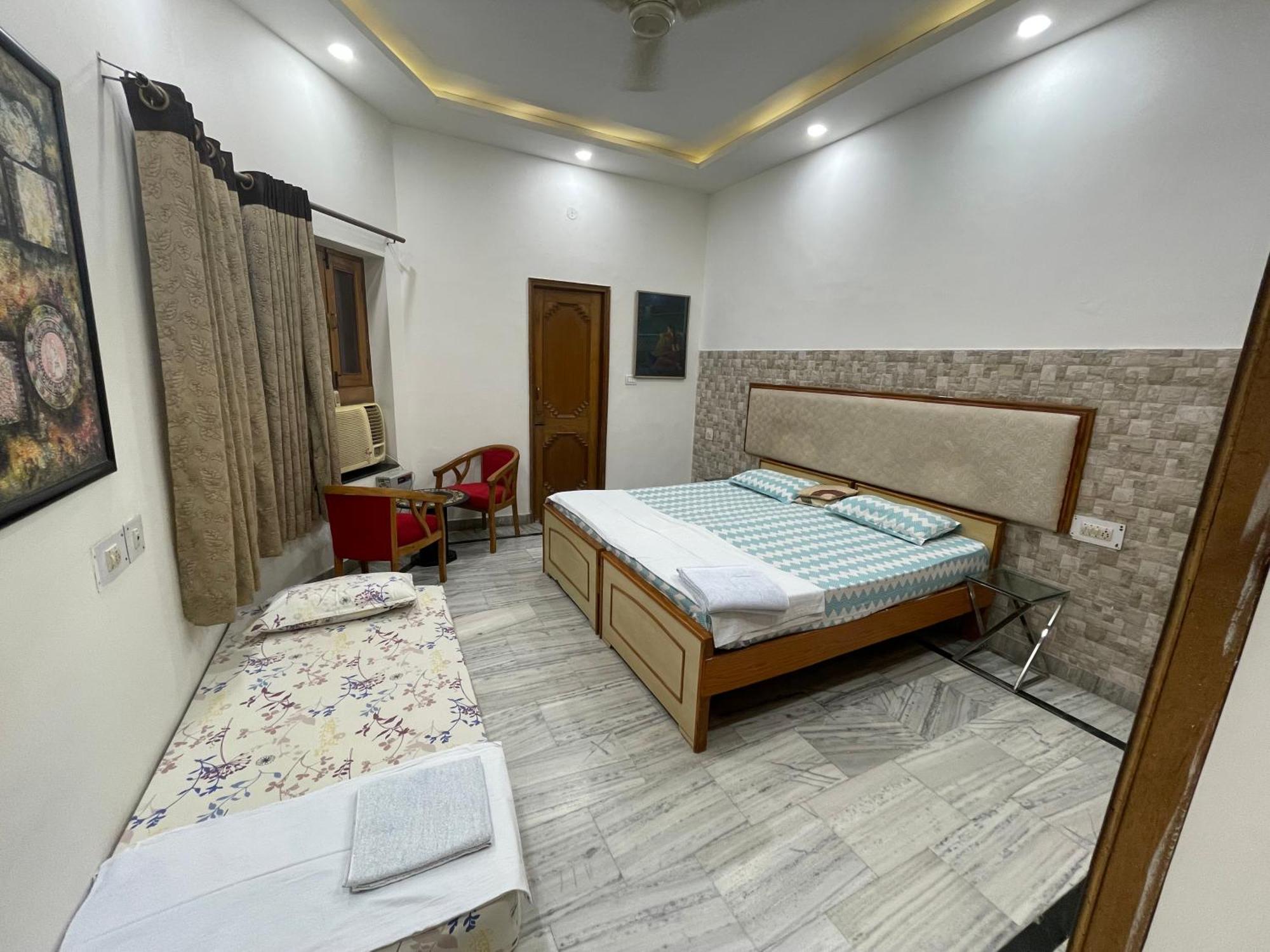 N Homestay Agra Tajganj ภายนอก รูปภาพ